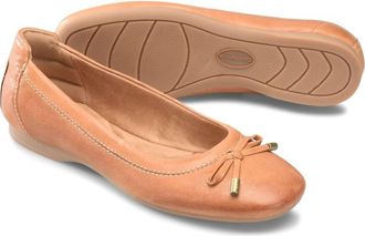 COMFORTIVA Womens Keegan Shoes In Luggage