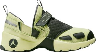 Nike Nike Trunner LX Womens Running Shoes (Luminous Green/Black), Luminous Green/Black, 6.5