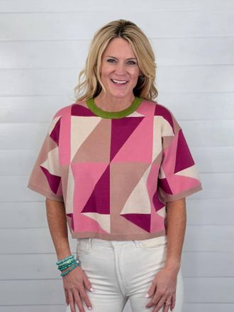Entro Geometric Pattern Short Sleeve Knit Top In Multi