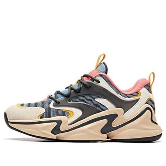 Anta (WMNS) ANTA Running Series Sneakers Rice Black Green 12918881-3