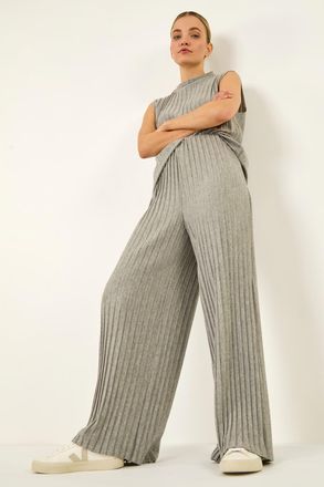 DUSK Pleated Wide Leg Stretch Trouser