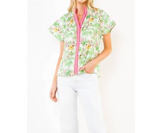 THML Clothing Vacation Scene Print Top In Multi