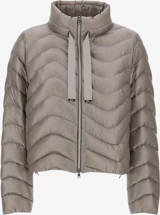 Herno Kurze Daunenjacke mit Wellensteppung Ultralight Resort