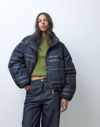 Asos giacca imbottita corta con collo a imbuto a quadri scuri-Nero