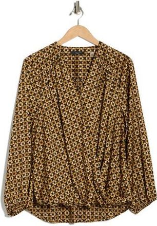 T Tahari Long Sleeve Faux Wrap Top in White Chain Print at Nordstrom Rack, Size 1X