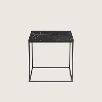 AM.PM Bijzettafel met tafelblad in marmer, Mahaut