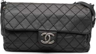 Chanel Pre-owned Womens Quilted Leather Shoulder Bag - Black - One Size