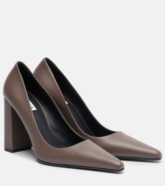 Alaia Alaïa Pointy leather pumps