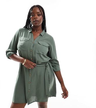 Vero Moda Curve mini shirt dress in khaki-Green