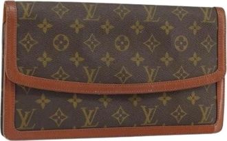 Louis Vuitton Pre-owned Clutches, female, Brown, Size: ONE SIZE Pre-owned Canvas Clutch