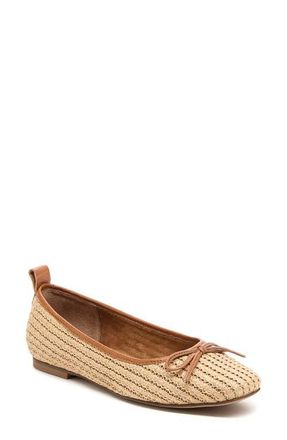 Kelsi Dagger Frankie Flat in Natural Raffia at Nordstrom, Size 5.5
