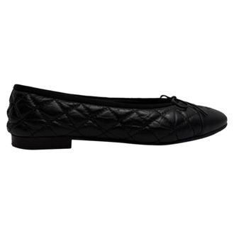 Chanel Chanel CC Strik Ballerinas met Gelaagd Bovenwerk in Zwart Leer