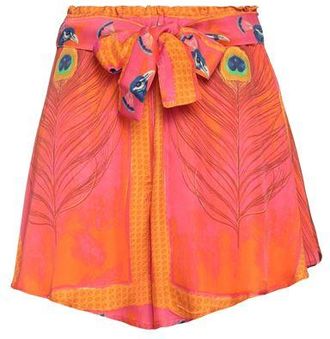 Dépendance BOTTOMWEAR - Shorts & Bermuda Shorts sur YOOX.COM