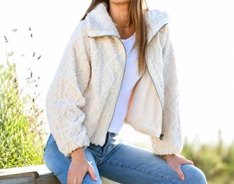 Dylan So Cozy Cable Lined Jacket In Natural
