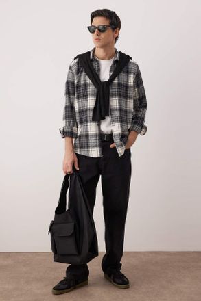 Trendyol MAN Heren Zwart Geruit Lang Regular fit Overhemden