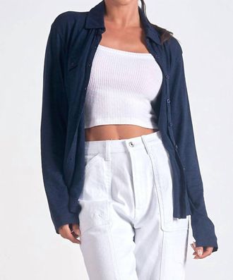 Elan Silly For Soft Button Down Shirt In Navy