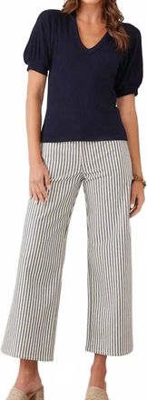 Karen Kane Ribbed Short Sleeve Top In Navy