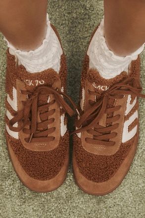 Back70 Teddy Sneakers