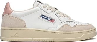 Autry Sneakers, male, White, 2 UK, Medalist Low Sneaker