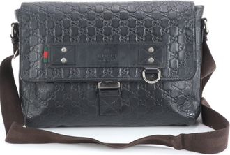Gucci Sherry Line Black Leather Shoulder Bag (Pre-Owned)