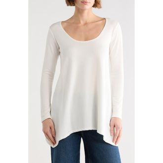 Go Couture Asymmetric Tunic Sweater in White at Nordstrom Rack, Size X-Large