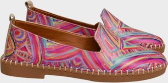 Everly Womens Frida Kaleidoscope Multi Leather Flats In Abstract