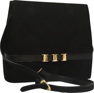 Ferragamo Vala Shoulder Bag Suede Suede Shoulder Bag Bag (Pre-Owned)