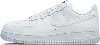 Nike Fitness, Dames, Wit, 44 1/2 EU, Air Force 1 Low Next Nature White Metallic Grey (W)