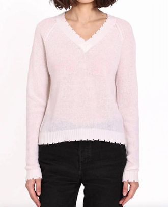 Minnie Rose Frayed Edge Cropped V-Neck Sweater In White