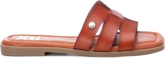 Xti Womens Flat Sandals In Camel