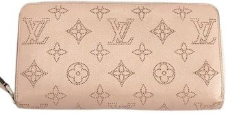Louis Vuitton Pink Mahina Leather Long Wallet (Bi-Fold) (Pre-Owned)