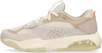 Nike Jordan Coconut Milk Low Sneaker met Infrared 23 - Heren - Fitnessschoenen - Beige - 44 EU - Leer - Fitness