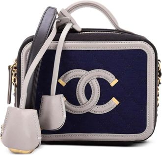 Chanel Filigree Vanity Case Quilted Jersey Small shoulder bag - Zwart