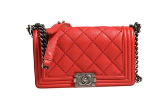 Chanel Red Diamond Stitch Calfskin Leather New Medium Boy Womens Bag (Pre-Owned)