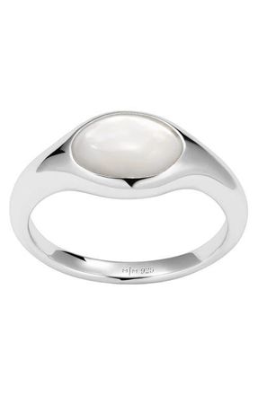 Made by Mary Mother of Pearl Signet Ring in Silver at Nordstrom, Size 9