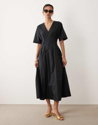 Mango Vestito midi in misto cotone nero con scollo a V e maniche a sbuffo