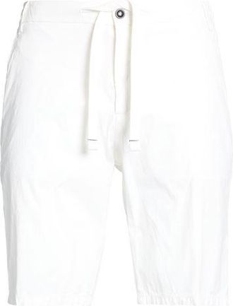 Harmont & Blaine BOTTOMWEAR - Shorts & Bermuda Shorts sur YOOX.COM