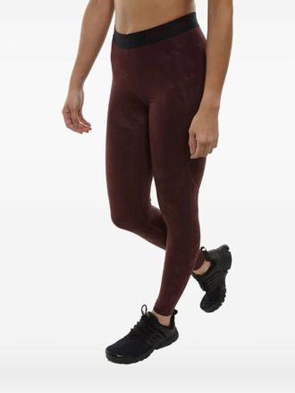 Nike embossed-wing leggings - women - Fabric - S - Brown