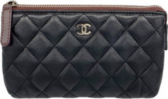 Chanel Black Leather Pouch (Pre-Owned)