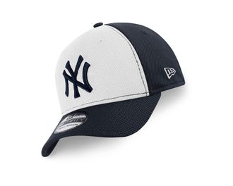 New Era New York Yankees MLB Diamond Era White Navy OTC 39Thirty Stretch Cap