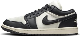 Nike Jordan (WMNS) Air Jordan 1 Low SE Vintage Panda FB9893-101