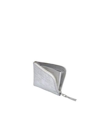 Comme Des Gar&ccedil;ons FW25 Embossed Logo Wallet Silver SA3100EG