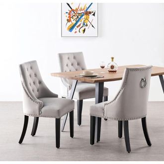 Life Interiors Life Interiors - Set da pranzo Rocco lux Windsor - Tavolo da pranzo in legno di quercia e set di 4 sedie da pranzo in velluto grigio chiaro - Sala da