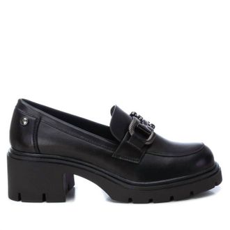 Xti Womens Non-Slip Moccasin Loafers In Black