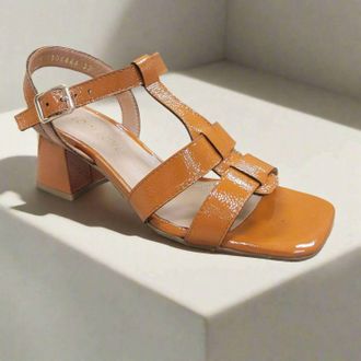 Lodi Womens Go Heeled Sandal In Tan