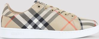 Burberry geruite sneakers