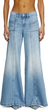 Diesel Flare Jeans Low Waist D-Akii, Light blue, Zip fly