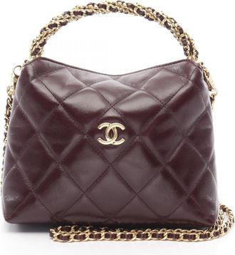 Chanel Matelasse Leather Handbag (Pre-Owned)