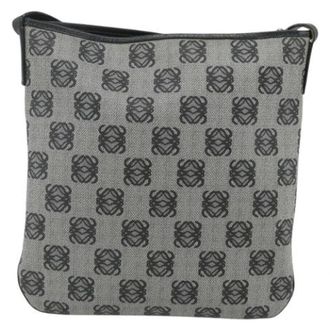 Loewe Pre-owned Plastic Shoulder Bag - Dames - Pre-owned - Grijs - Maat: ONE Size