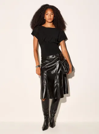 Icone Womens Supple faux-leather topstitched flared skirt